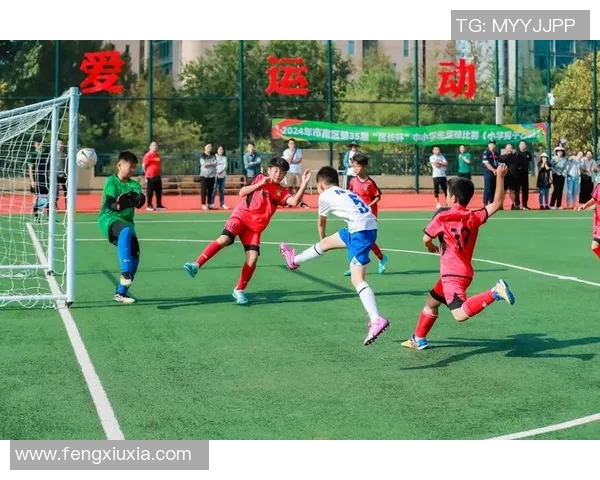 足球明星百米赛跑成绩揭秘谁能在绿茵场外也展现速度之王的风采